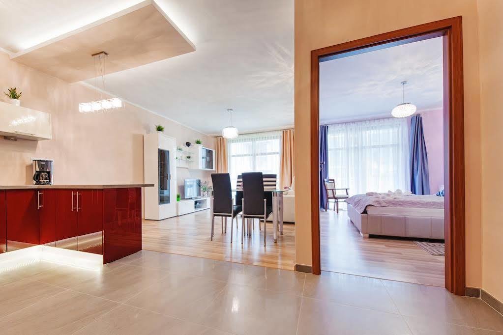 Apartamenty Sun & Snow Sopocka Przystan โซพอต ภายนอก รูปภาพ